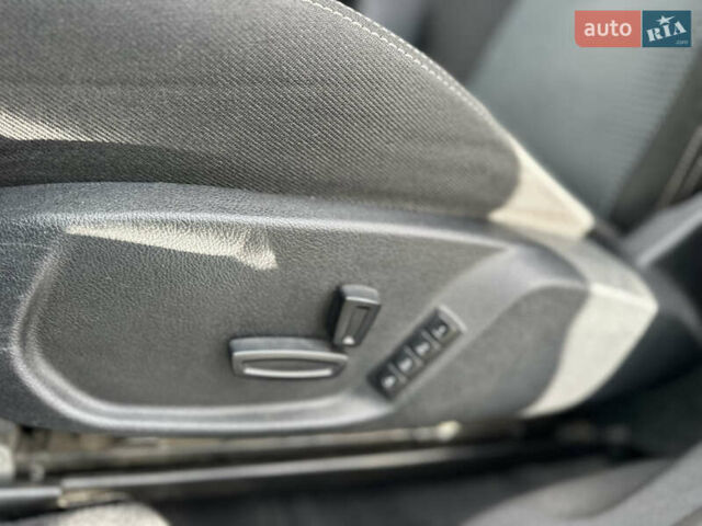 Чорний Форд Мондео, об'ємом двигуна 2 л та пробігом 285 тис. км за 4500 $, фото 19 на Automoto.ua