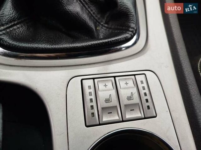 Чорний Форд Мондео, об'ємом двигуна 2 л та пробігом 286 тис. км за 6300 $, фото 16 на Automoto.ua