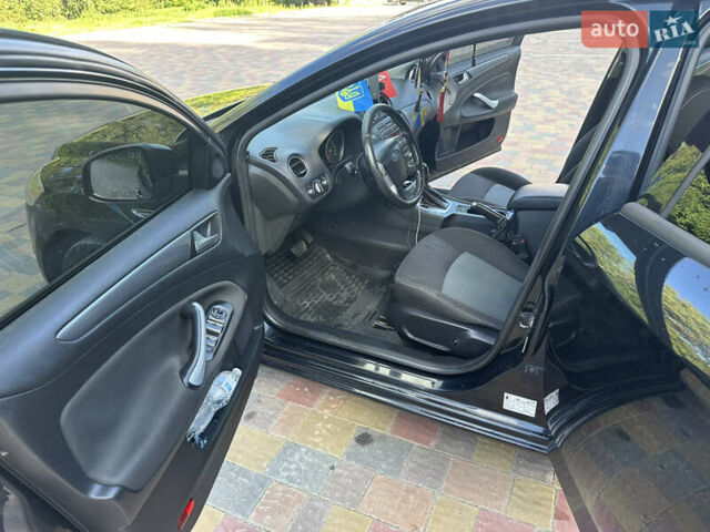 Черный Форд Мондео, объемом двигателя 2 л и пробегом 280 тыс. км за 6950 $, фото 5 на Automoto.ua