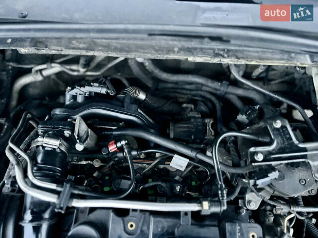 Черный Форд Мондео, объемом двигателя 1.56 л и пробегом 380 тыс. км за 5900 $, фото 34 на Automoto.ua