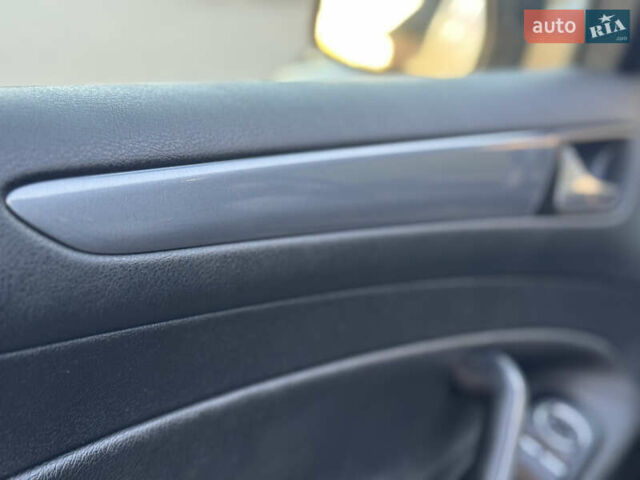 Черный Форд Мондео, объемом двигателя 1.6 л и пробегом 232 тыс. км за 8899 $, фото 37 на Automoto.ua