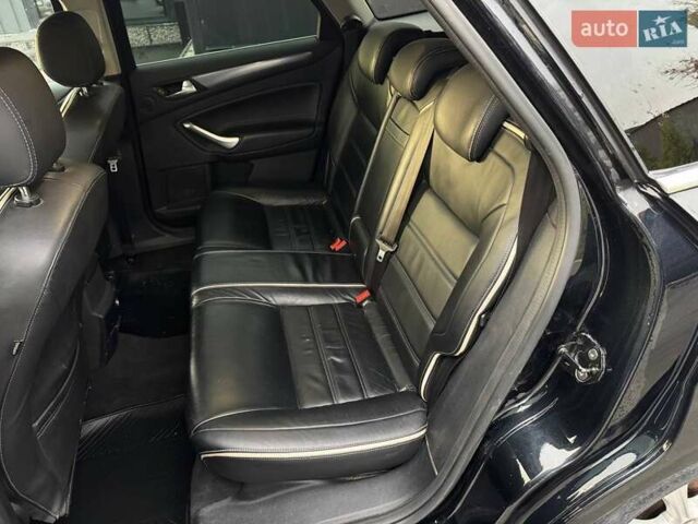 Чорний Форд Мондео, об'ємом двигуна 1.56 л та пробігом 300 тис. км за 6500 $, фото 25 на Automoto.ua