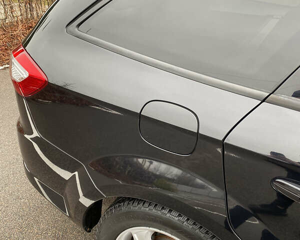 Чорний Форд Мондео, об'ємом двигуна 1.6 л та пробігом 190 тис. км за 7100 $, фото 27 на Automoto.ua