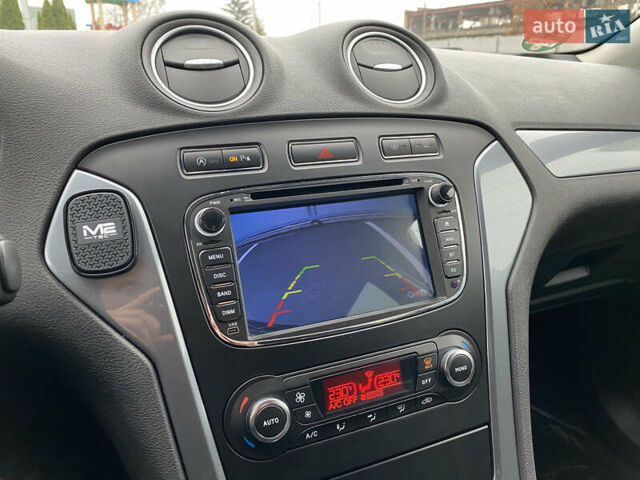 Чорний Форд Мондео, об'ємом двигуна 1.6 л та пробігом 190 тис. км за 7100 $, фото 58 на Automoto.ua