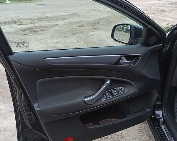 Чорний Форд Мондео, об'ємом двигуна 2 л та пробігом 326 тис. км за 8500 $, фото 10 на Automoto.ua