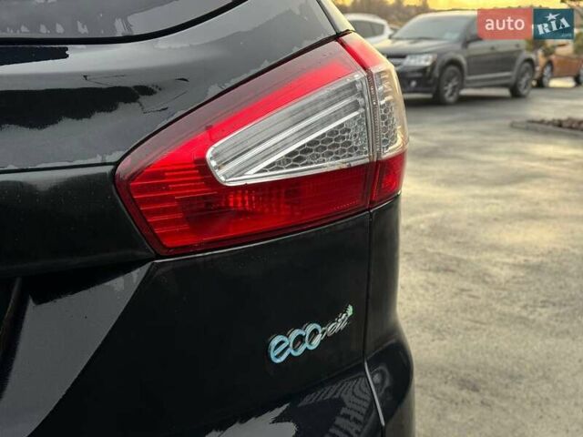 Чорний Форд Мондео, об'ємом двигуна 1.56 л та пробігом 300 тис. км за 6500 $, фото 9 на Automoto.ua