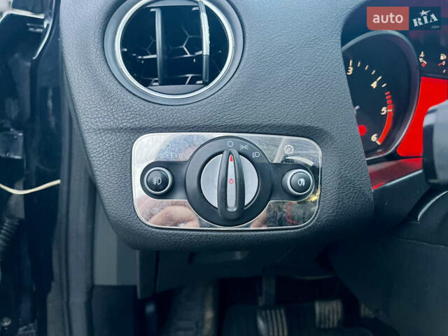 Черный Форд Мондео, объемом двигателя 1.56 л и пробегом 380 тыс. км за 5900 $, фото 24 на Automoto.ua