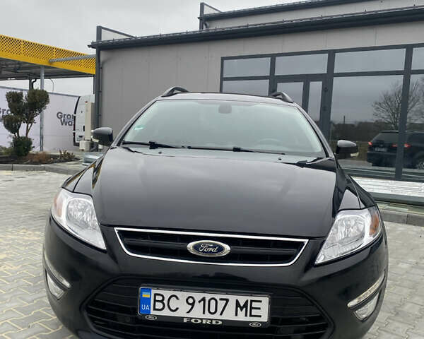 Черный Форд Мондео, объемом двигателя 1.6 л и пробегом 250 тыс. км за 7000 $, фото 3 на Automoto.ua