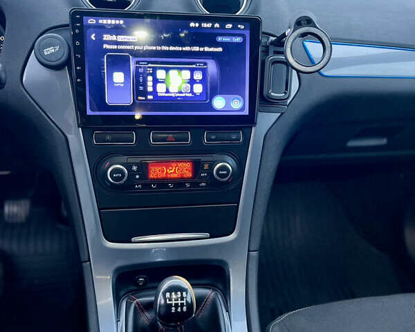 Черный Форд Мондео, объемом двигателя 1.56 л и пробегом 380 тыс. км за 5900 $, фото 26 на Automoto.ua