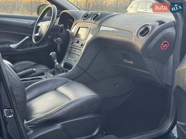 Черный Форд Мондео, объемом двигателя 1.6 л и пробегом 232 тыс. км за 8899 $, фото 91 на Automoto.ua