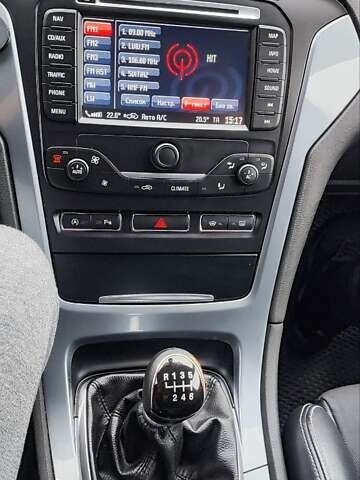 Чорний Форд Мондео, об'ємом двигуна 1.56 л та пробігом 277 тис. км за 8200 $, фото 25 на Automoto.ua