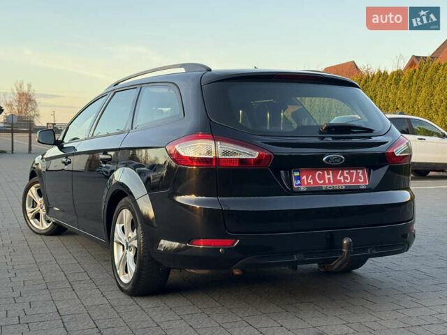 Черный Форд Мондео, объемом двигателя 1.6 л и пробегом 232 тыс. км за 8899 $, фото 19 на Automoto.ua