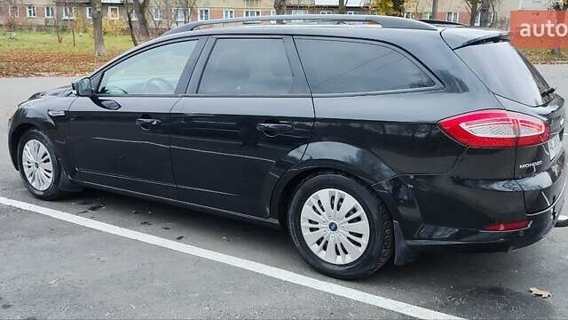Чорний Форд Мондео, об'ємом двигуна 1.56 л та пробігом 277 тис. км за 8200 $, фото 5 на Automoto.ua