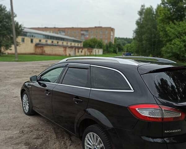 Чорний Форд Мондео, об'ємом двигуна 2 л та пробігом 326 тис. км за 8500 $, фото 1 на Automoto.ua