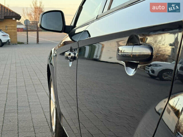 Черный Форд Мондео, объемом двигателя 1.6 л и пробегом 232 тыс. км за 8899 $, фото 22 на Automoto.ua