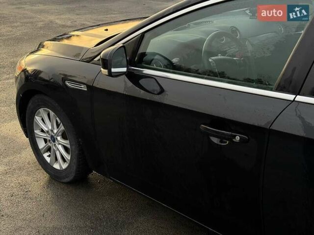 Чорний Форд Мондео, об'ємом двигуна 1.56 л та пробігом 300 тис. км за 6500 $, фото 14 на Automoto.ua