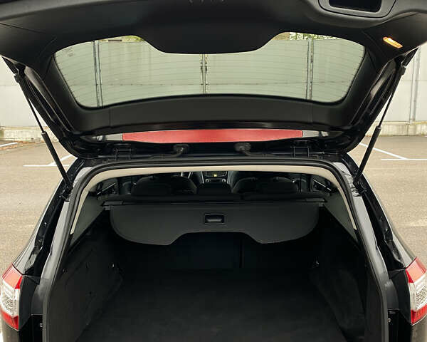 Чорний Форд Мондео, об'ємом двигуна 1.6 л та пробігом 190 тис. км за 7100 $, фото 41 на Automoto.ua