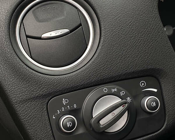 Чорний Форд Мондео, об'ємом двигуна 1.6 л та пробігом 190 тис. км за 7100 $, фото 54 на Automoto.ua