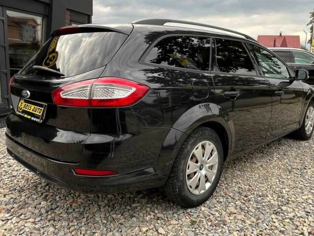 Черный Форд Мондео, объемом двигателя 1.6 л и пробегом 212 тыс. км за 7700 $, фото 5 на Automoto.ua