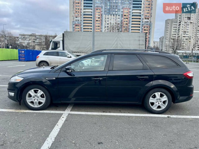 Черный Форд Мондео, объемом двигателя 1.56 л и пробегом 380 тыс. км за 5900 $, фото 3 на Automoto.ua