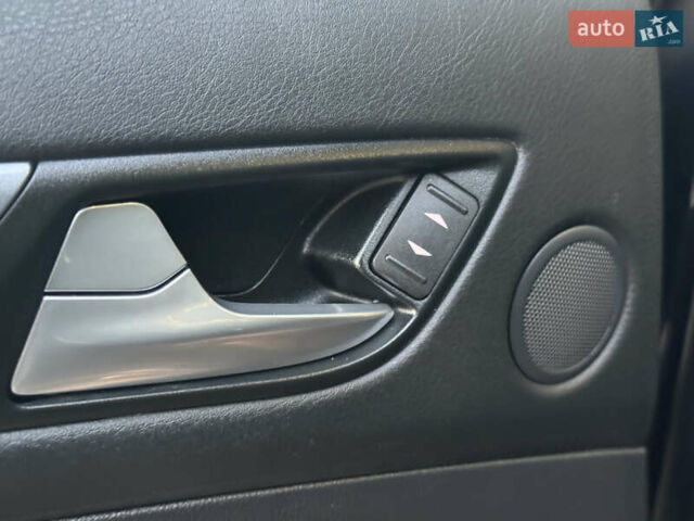 Черный Форд Мондео, объемом двигателя 1.6 л и пробегом 232 тыс. км за 8899 $, фото 69 на Automoto.ua