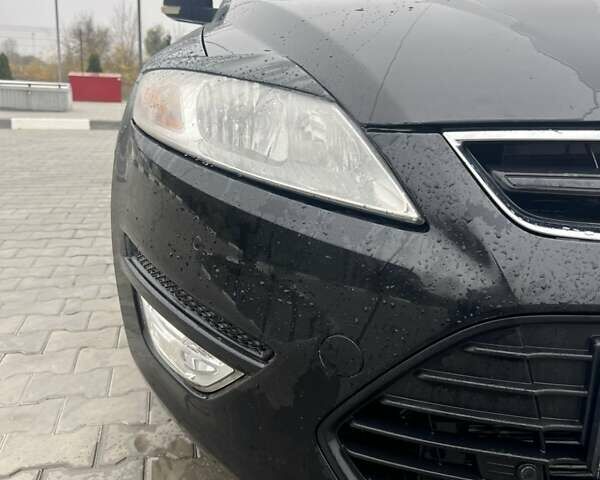 Черный Форд Мондео, объемом двигателя 2.02 л и пробегом 280 тыс. км за 7300 $, фото 9 на Automoto.ua