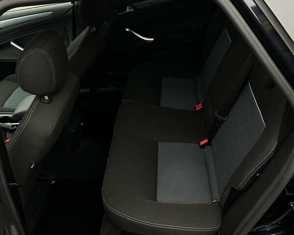 Чорний Форд Мондео, об'ємом двигуна 1.6 л та пробігом 190 тис. км за 7100 $, фото 39 на Automoto.ua