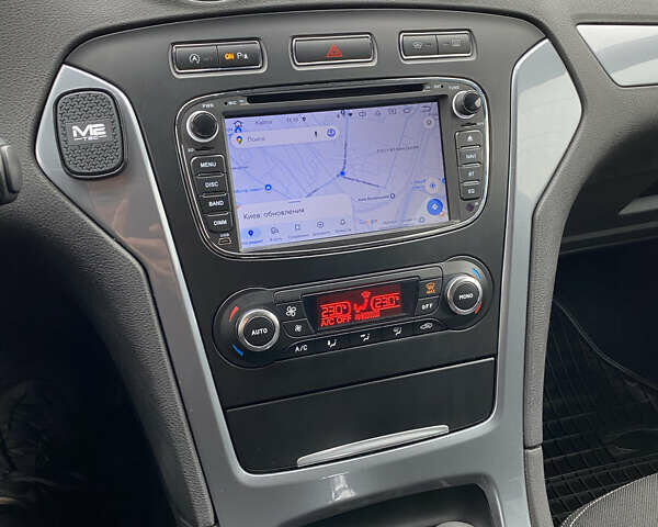 Чорний Форд Мондео, об'ємом двигуна 1.6 л та пробігом 190 тис. км за 7100 $, фото 56 на Automoto.ua