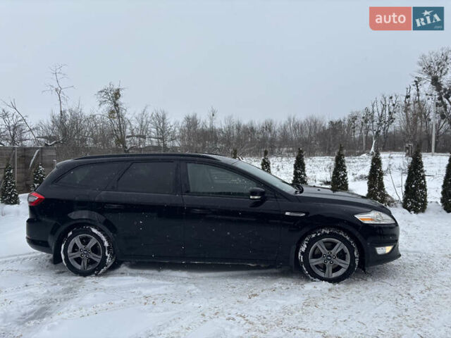 Чорний Форд Мондео, об'ємом двигуна 2 л та пробігом 192 тис. км за 9500 $, фото 5 на Automoto.ua