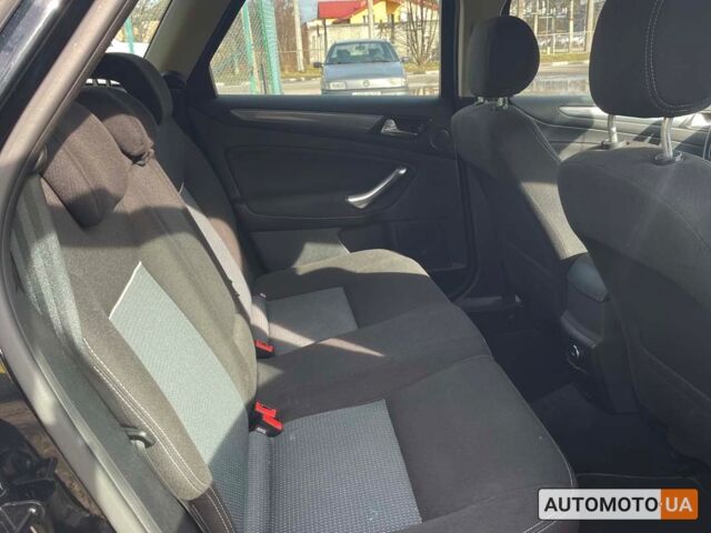 Черный Форд Мондео, объемом двигателя 2 л и пробегом 230 тыс. км за 7500 $, фото 13 на Automoto.ua