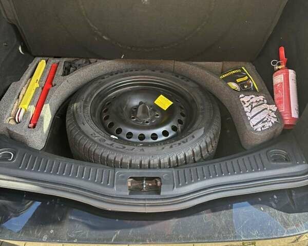 Чорний Форд Мондео, об'ємом двигуна 1.6 л та пробігом 239 тис. км за 7300 $, фото 10 на Automoto.ua