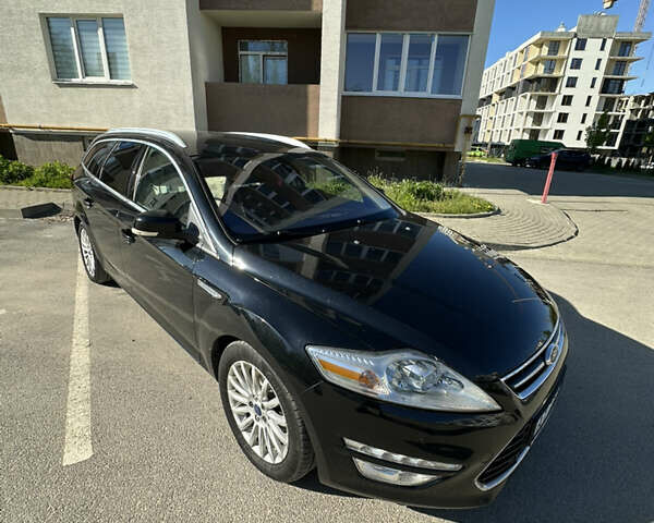 Черный Форд Мондео, объемом двигателя 1.56 л и пробегом 330 тыс. км за 7999 $, фото 7 на Automoto.ua