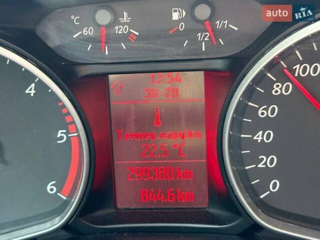 Черный Форд Мондео, объемом двигателя 2 л и пробегом 300 тыс. км за 8200 $, фото 10 на Automoto.ua