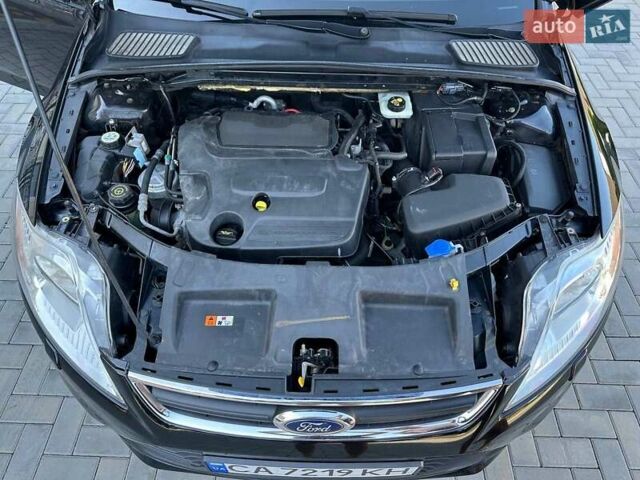 Черный Форд Мондео, объемом двигателя 2 л и пробегом 300 тыс. км за 8200 $, фото 11 на Automoto.ua