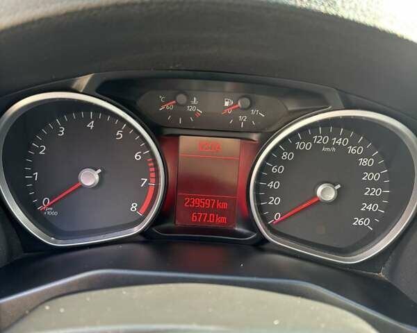 Чорний Форд Мондео, об'ємом двигуна 1.6 л та пробігом 239 тис. км за 7300 $, фото 8 на Automoto.ua