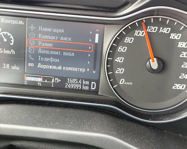 Форд Мондео 2013 в Ровно на Automoto.ua Черный Форд Мондео, объемом двигателя 2.18 л и пробегом 258 тыс. км за 8300 $, фото 16 на Automoto.ua