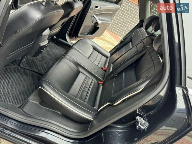 Черный Форд Мондео, объемом двигателя 1.6 л и пробегом 300 тыс. км за 7400 $, фото 5 на Automoto.ua