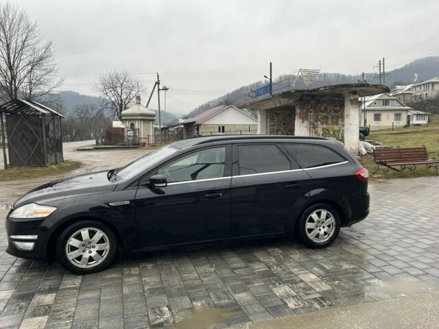 Черный Форд Мондео, объемом двигателя 1.6 л и пробегом 250 тыс. км за 9000 $, фото 8 на Automoto.ua