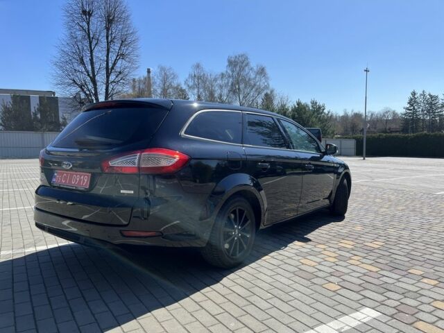 Черный Форд Мондео, объемом двигателя 1.6 л и пробегом 263 тыс. км за 7400 $, фото 6 на Automoto.ua