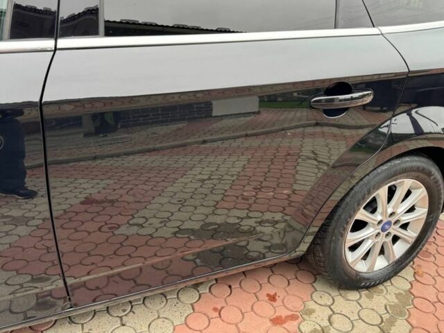 Черный Форд Мондео, объемом двигателя 1.6 л и пробегом 300 тыс. км за 7400 $, фото 23 на Automoto.ua