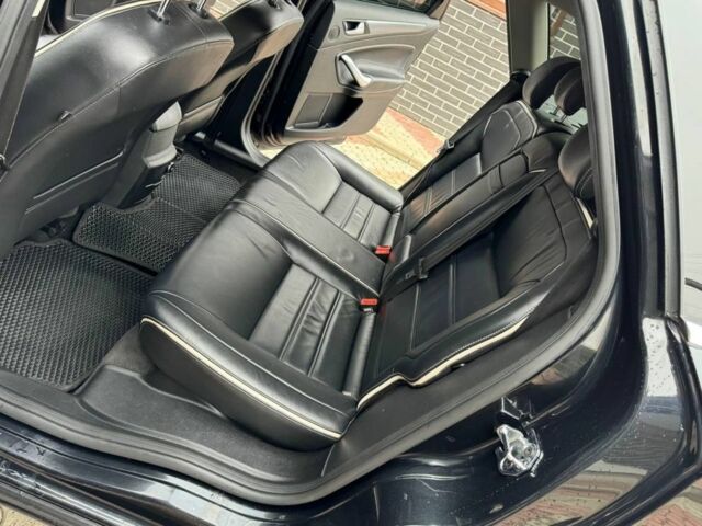 Черный Форд Мондео, объемом двигателя 1.6 л и пробегом 300 тыс. км за 7400 $, фото 6 на Automoto.ua