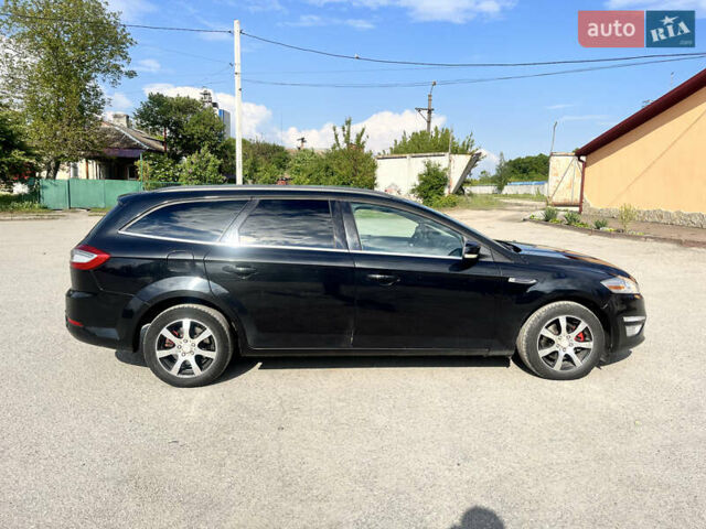 Черный Форд Мондео, объемом двигателя 2 л и пробегом 320 тыс. км за 7400 $, фото 5 на Automoto.ua