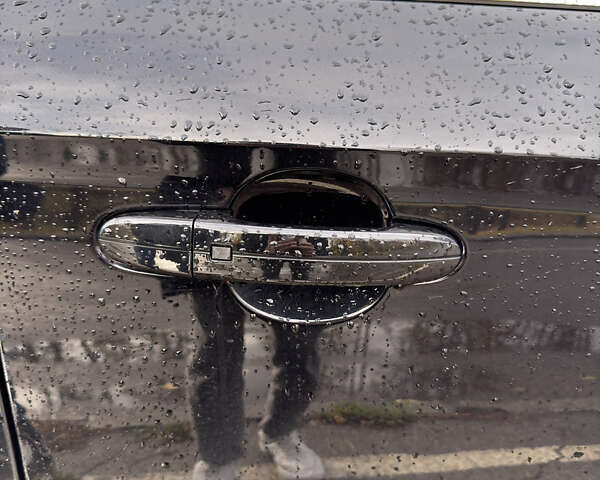 Черный Форд Мондео, объемом двигателя 2.18 л и пробегом 418 тыс. км за 12000 $, фото 13 на Automoto.ua