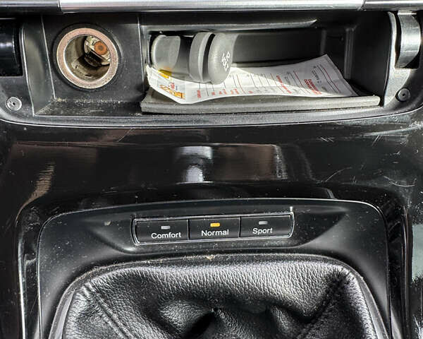 Черный Форд Мондео, объемом двигателя 2.18 л и пробегом 418 тыс. км за 12000 $, фото 25 на Automoto.ua