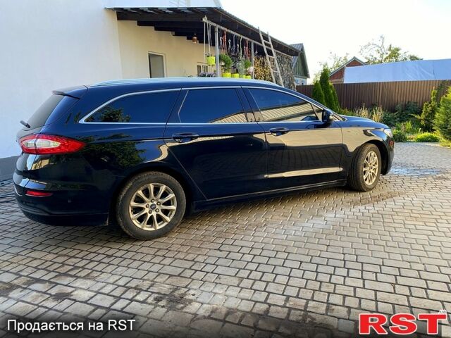 Чорний Форд Мондео, об'ємом двигуна 2 л та пробігом 282 тис. км за 8700 $, фото 4 на Automoto.ua