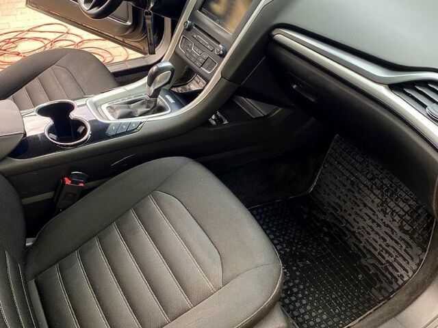 Чорний Форд Мондео, об'ємом двигуна 2 л та пробігом 282 тис. км за 8700 $, фото 6 на Automoto.ua