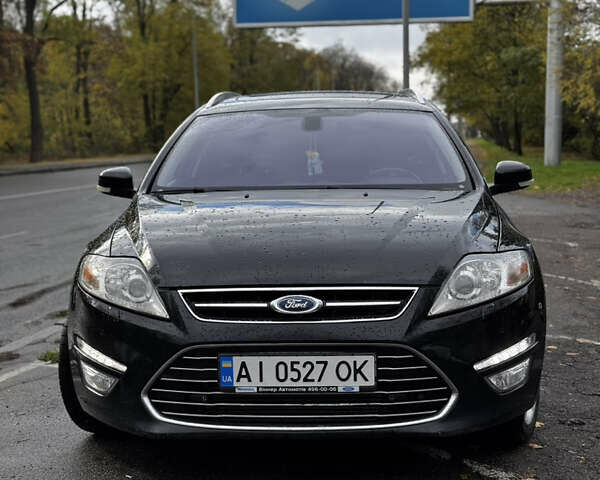 Черный Форд Мондео, объемом двигателя 2.18 л и пробегом 418 тыс. км за 12000 $, фото 3 на Automoto.ua