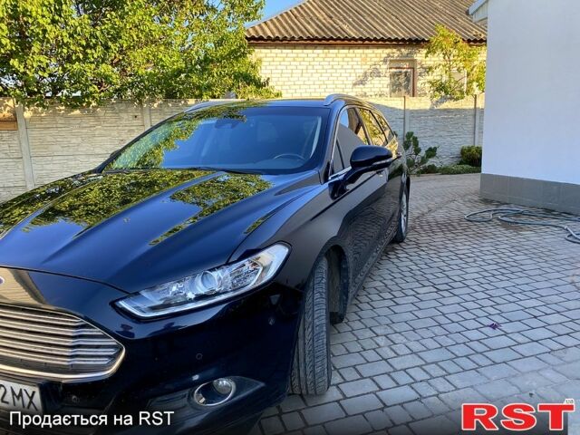 Чорний Форд Мондео, об'ємом двигуна 2 л та пробігом 282 тис. км за 8700 $, фото 1 на Automoto.ua