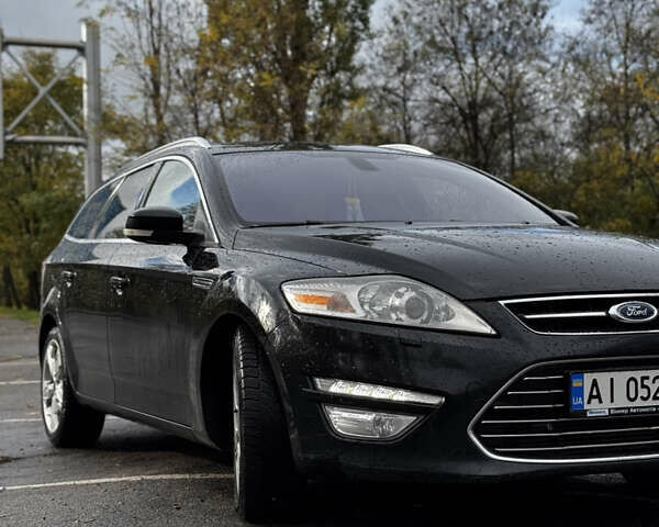 Черный Форд Мондео, объемом двигателя 2.18 л и пробегом 418 тыс. км за 12000 $, фото 4 на Automoto.ua