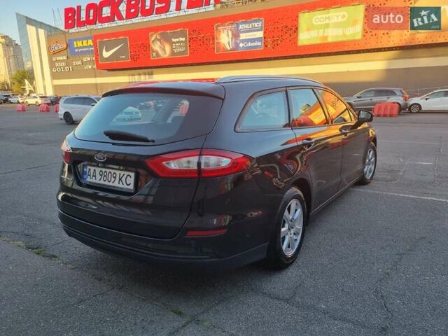 Черный Форд Мондео, объемом двигателя 2 л и пробегом 254 тыс. км за 11300 $, фото 5 на Automoto.ua